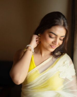 Nazriya Nazim Instagram - 🌻 🏵🌻

HMU- @rizwan_themakeupboy 
📸- @hazilmjalal