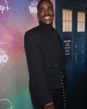 Ncuti Gatwa Instagram - We premiered Dr Who in LA last night and it was magical 🥹✨

N.G and M.G having adventures like The Doctor and Ruby 😍

I can’t believe that release day is finally here but I am so, SO ready for it to be unleashed into the world. 

Thank you so much @disneyplus @bbc @bad_wolf_tv for everything you have poured into the show. My wee @milliegibbo the titan @russelltdavies63 ….we bloody well did it 🙌🏾

Wearing @achillesiongabriel 
Styled by @felicitykay 
Grooming @nathanieldezan @iambarberizm 
📸 @nishajohny @jonathanjacobs_ @disneydoctorwho