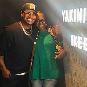 Ne-Yo Instagram - To the lovely lady to whom I owe my very existence. Growing up you were the strength I needed and the softness. You were my friend AND my mom. And as a parent now, I realize just how hard that is to do! Thank you for being my everything!! HAPPY BDAY @loraine8562 @mommalopaints2 
I LOVE YOU MOM!!!