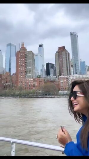 Neetu Chandra Instagram - I'm in love with New York 💕 

#usa 
#newyork 
#actress 
#travelphotography 
#travel 
#travelgram 
#vacation 
#work