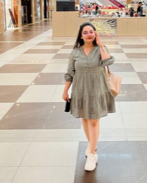 Neha Menon Instagram - Sneak peek of my Camera roll 📸🧿
.
.
PC: @_.monixs._ 🥺🤎
