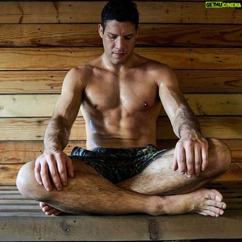Neiman Gracie - 3 Likes - ⚡️🔋