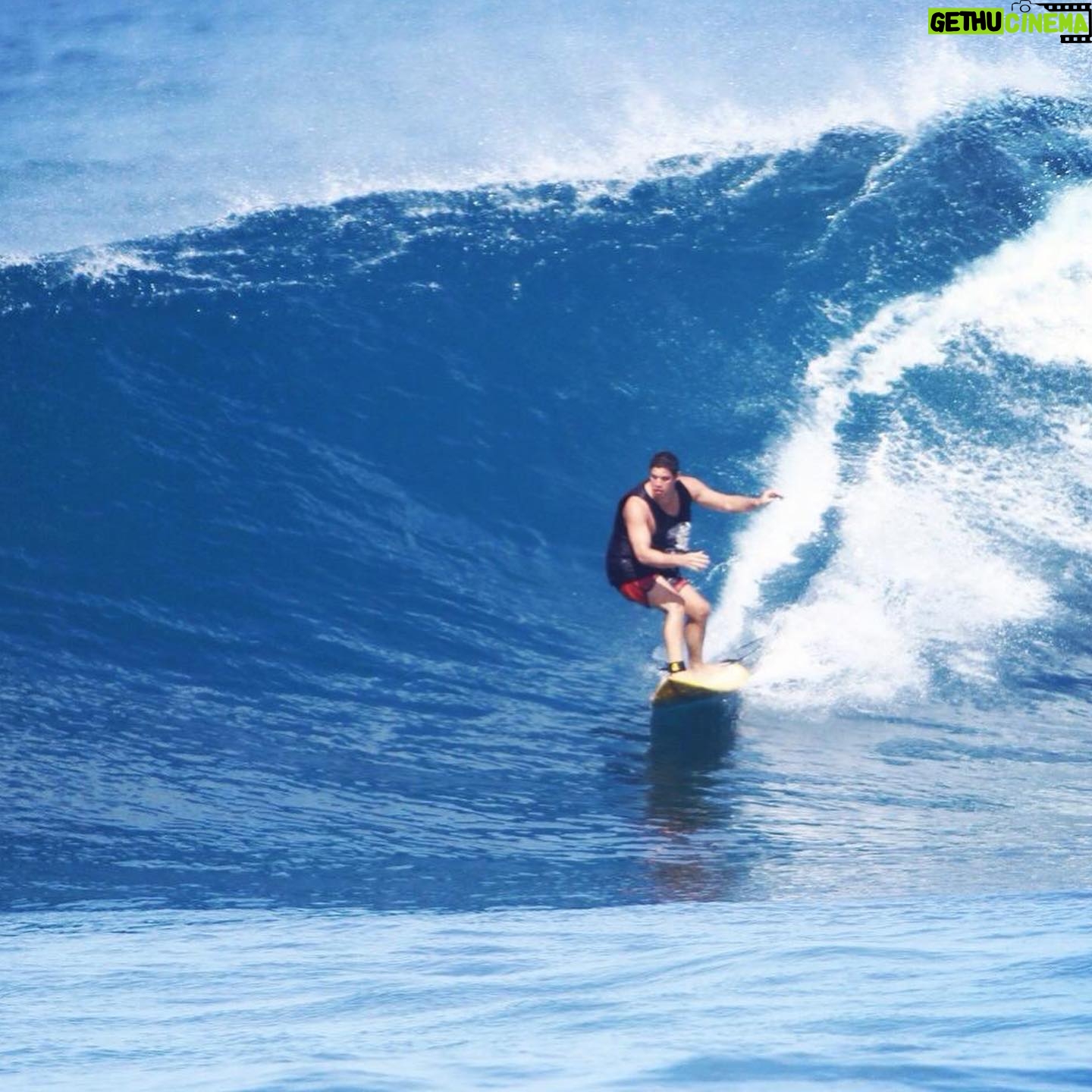 Neiman Gracie - 3 Likes - Happy international surf day 🏄♂️🤙🏼❤️