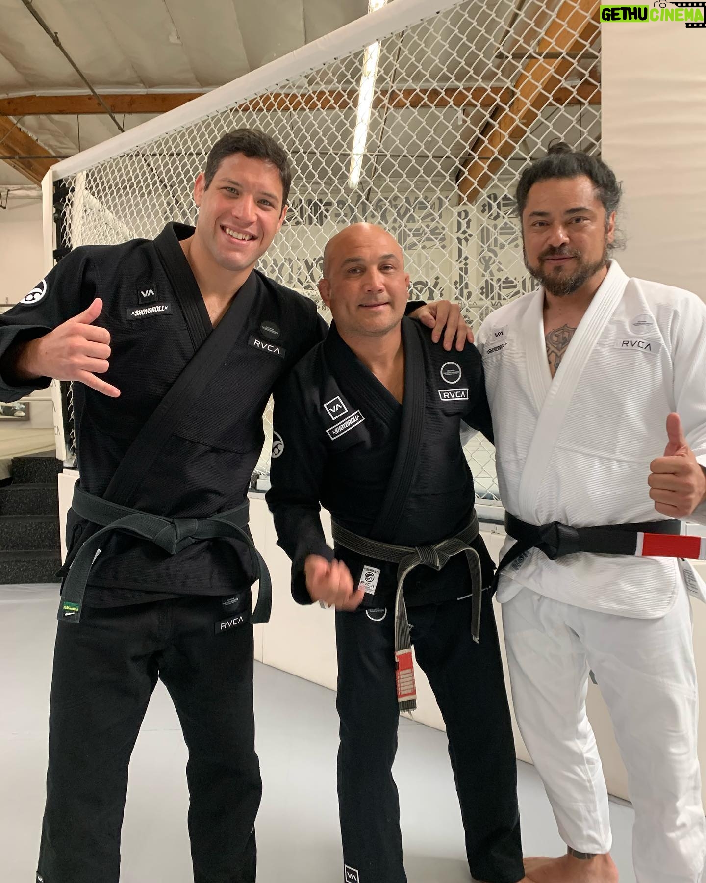 Neiman Gracie - 3 Likes - I want to say a BIG thank you to my brother @pmtenore
thank you for believing in me
and for the support you have given me and my family for so many years. RVCA has been the best sponsor I had in my career
but most important
thank you for letting me be around you. you are such a visionary man and I learn a lot just being around you. you have built an army and we always have your back! I wish you the best in this new chapter of your life and me and my family will always be here for you ❤️ thank you Sensei 🙇🏻♂️