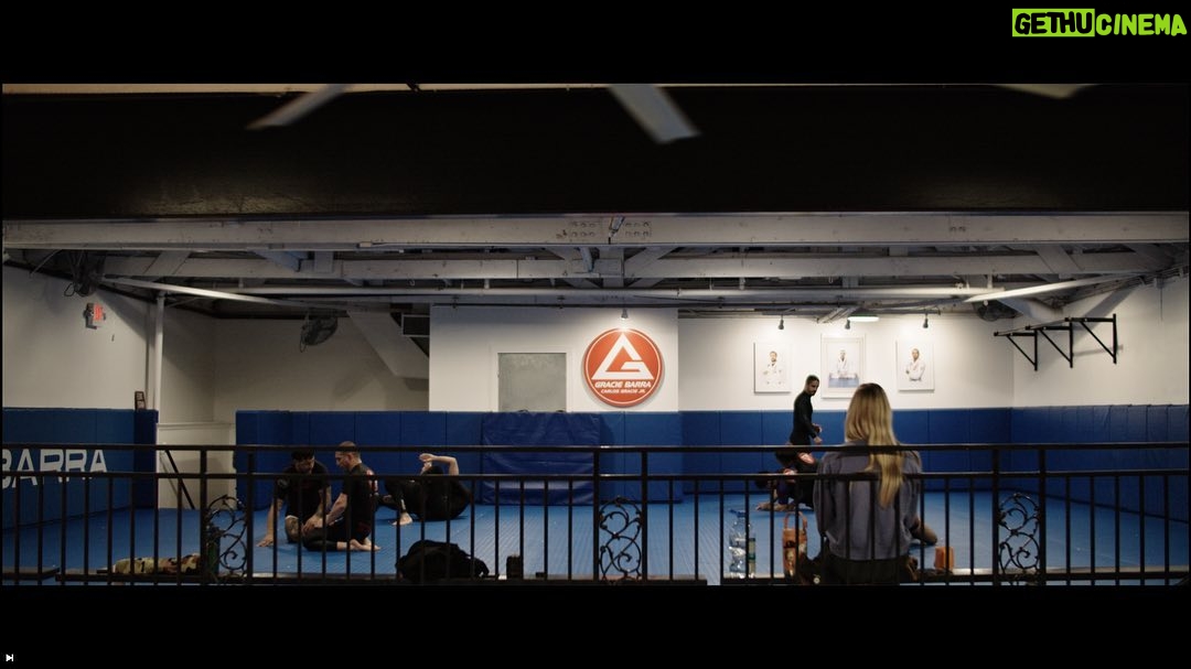Neiman Gracie - 475 Likes - “GRACIE” EP. 2 (feat. @robsongracie & @neimangracie - now streaming worldwide on www.Genzai.world 🎞️
Special thanks 🙏💫
@renzogracieacademy
@kingsmmaacademy
@graciebarra_hq
@kingsmma_hb
@jonnyconcrete73