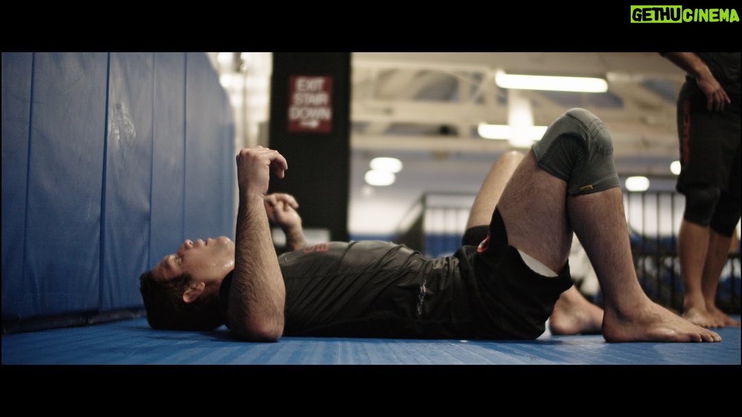 Neiman Gracie - 475 Likes - “GRACIE” EP. 2 (feat. @robsongracie & @neimangracie - now streaming worldwide on www.Genzai.world 🎞️
Special thanks 🙏💫
@renzogracieacademy
@kingsmmaacademy
@graciebarra_hq
@kingsmma_hb
@jonnyconcrete73