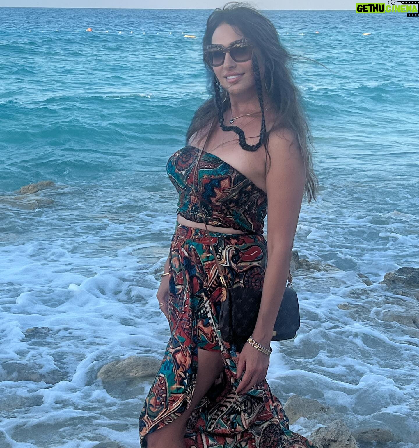 Nermin EL Fee'y - 45.6K Likes - #_الصحبه_الحلوة # @nermine_elfeky 🌹💋❤️🙏