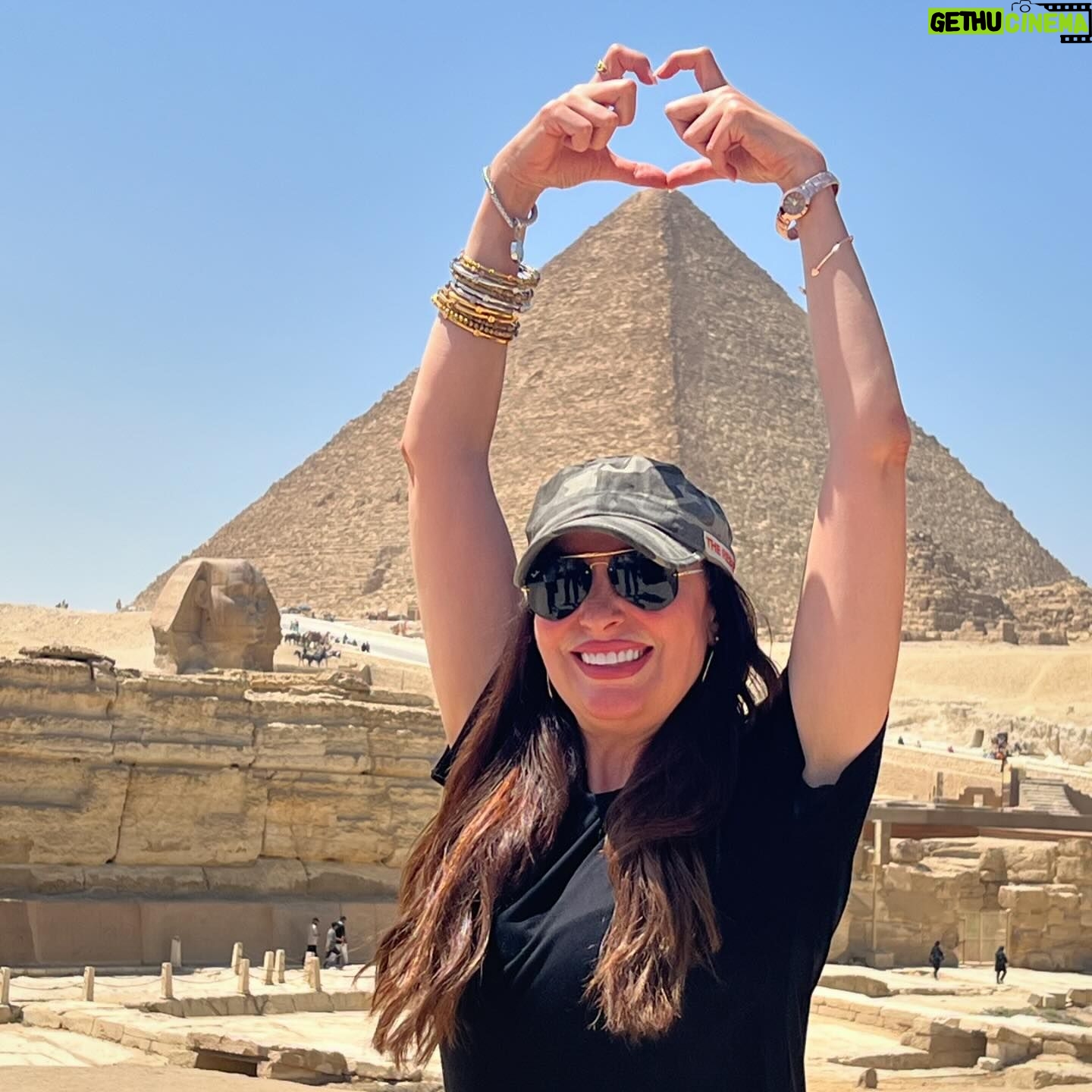 Nermin EL Fee'y - 25K Likes - #_يوم تاريخي وحضاري وثقافي وفخر لمصر الحضاره # _اجمل الايام _❤️🌺🤣🌹😍# @nermine_elfeky 🌺