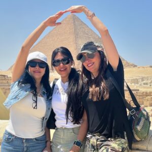 Nermin EL Fee'y Instagram - #_يوم تاريخي وحضاري وثقافي وفخر لمصر الحضاره # _اجمل الايام _❤️🌺🤣🌹😍# @nermine_elfeky 🌺