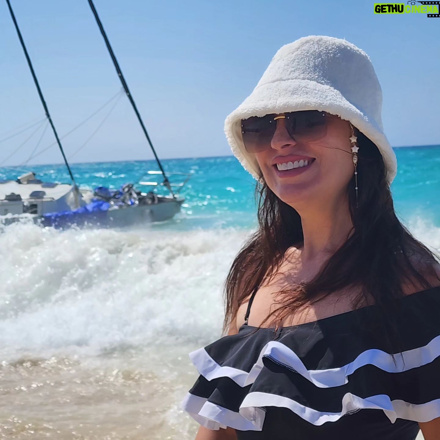 Nermin EL Fee'y - 33.9K Likes - #_يوم_جميل#_الحمد_لله_علي_كل_حال💐 ربنا_يسعد_الجميع# @nermine_elfeky