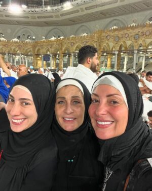 Nermin EL Fee'y Instagram - #_الف حمد وشكر ليك يا رب كنت نوياها من قلبي وتمت العمره مع حبايبي واخواتي مع فريق العمل 🙏# @nermine_elfeky ربنا يتقبل منا #🙏🙏