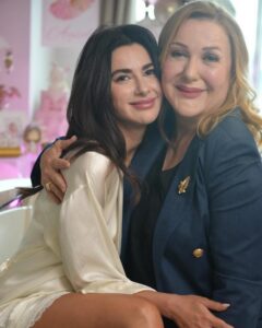 Actress Nesrin Cavadzade HD Instagram Photos and Wallpapers June 2024