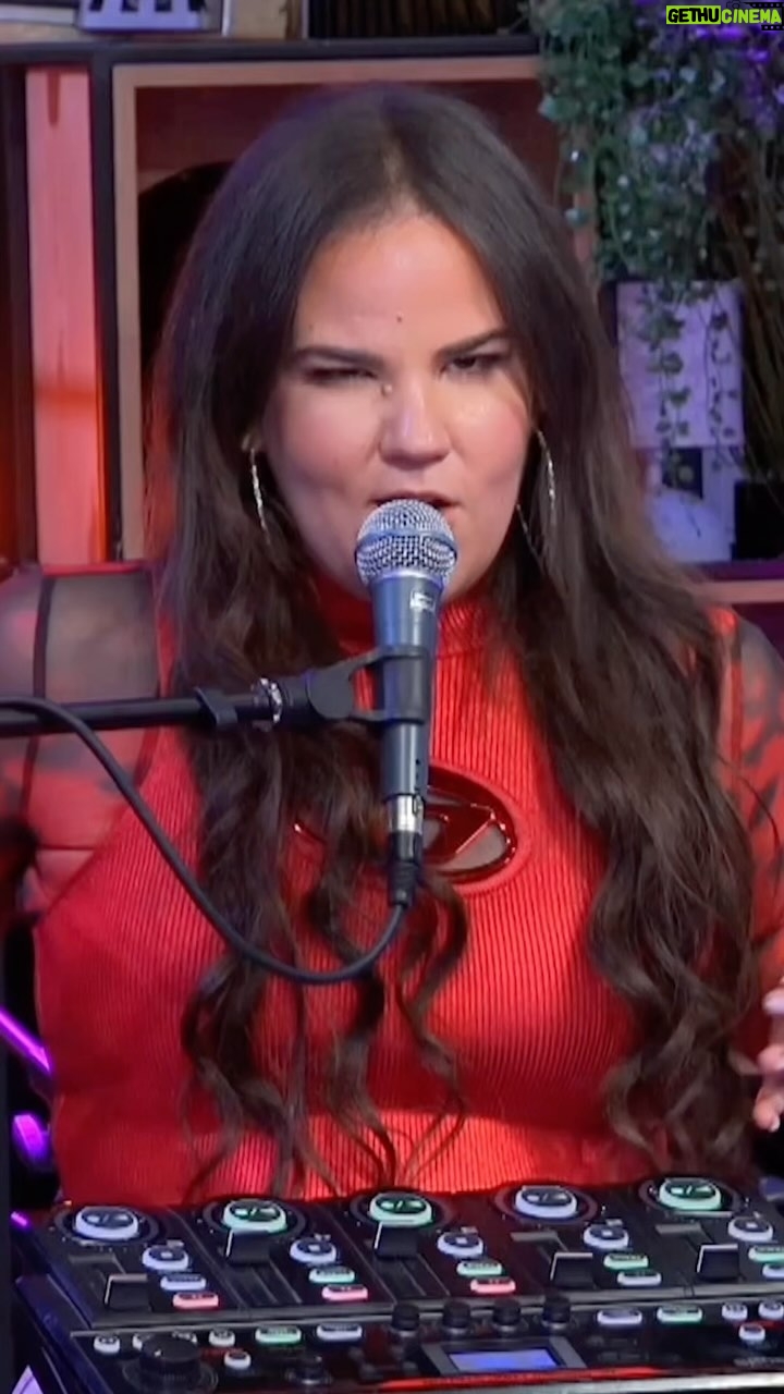 Netta - 30.1K Likes - Move meets the good the bad the ugly
On the dark side of the moon😝
No joke
Link in my story for the full performance
Beat by @tzukush ❤️