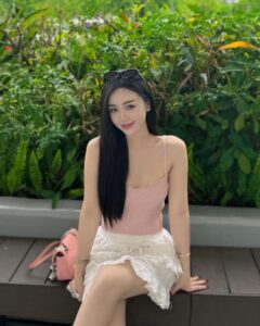 Actress Nguyễn Quỳnh HD Instagram Photos and Wallpapers July 2024