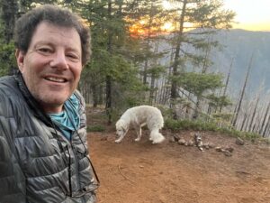 Nicholas Kristof Instagram - Backpacking on the Pacific Crest Trail with Connie the Kuvasz. This was dawn, near Wahtum Lake. I love this trail!!
