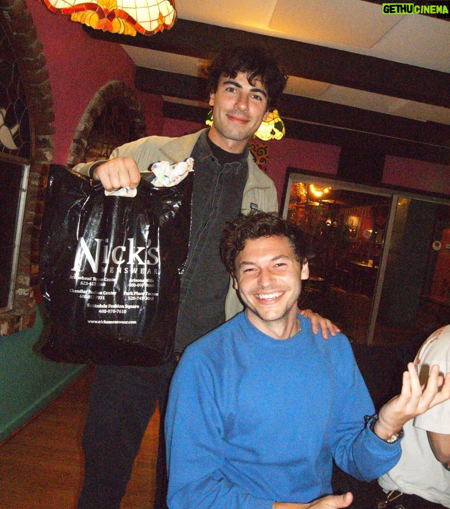 Nick Fink - 5.8K Likes - Best bag for a gift. HbdRoby