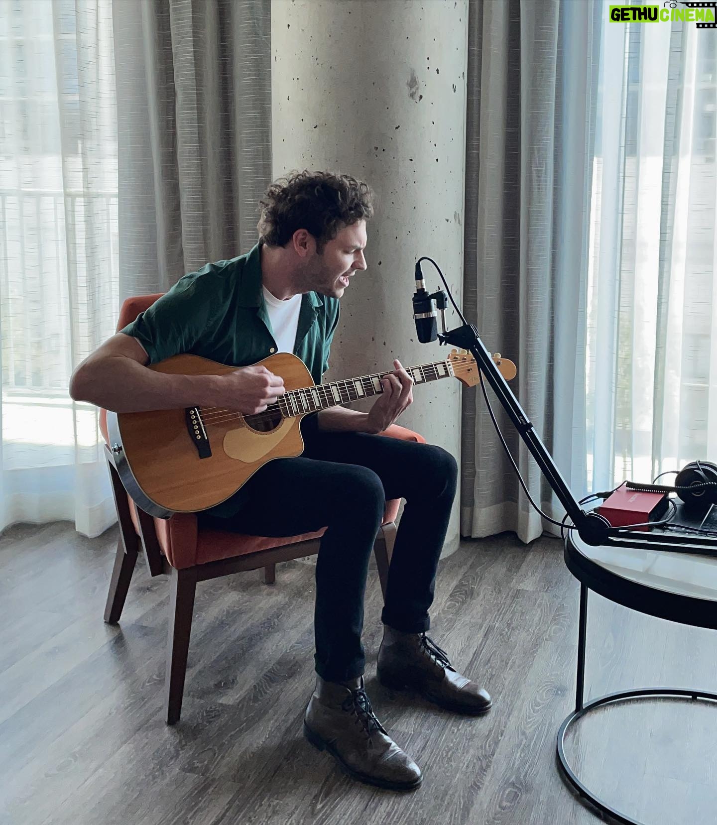 Nick Fink - 8.1K Likes - Something is coming.... it’s a song... that’s what the something is.
Pic from @elizahbennett ty :)