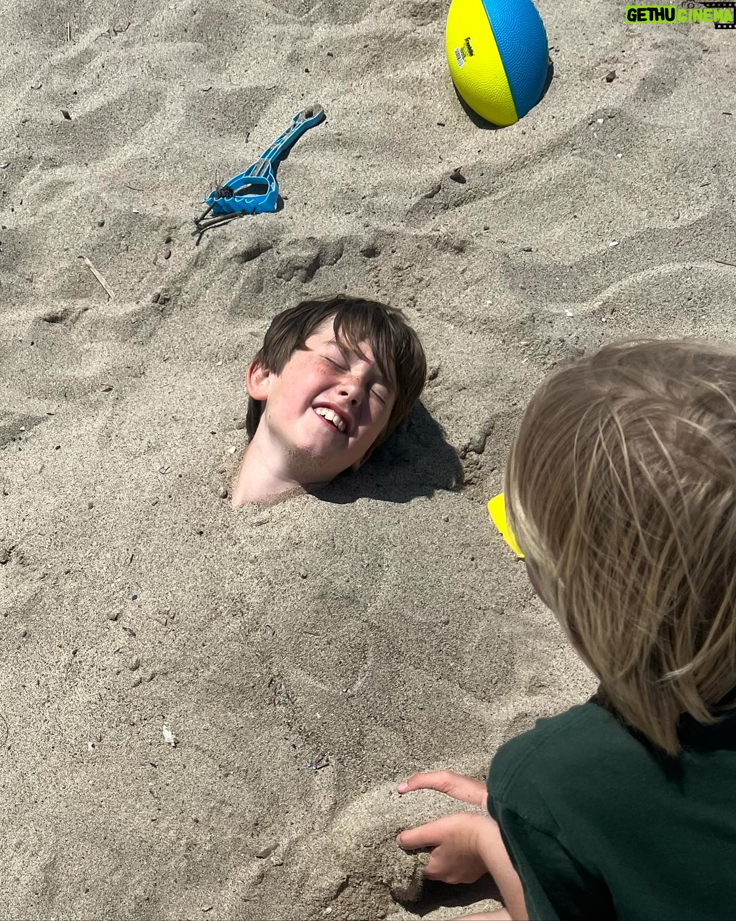 Nick Thune - 1.2K Likes - Last week or two
1. Lucky to be on tour with my friend who is selling more tickets than any other comic on the road rn. @natebargatze
2. Same
3. Same
4. Beach date that turned into a partial burial
5. Parents came to visit so I decided to force them to walk around @thehuntingtonlibrary
6. More amazing crowds
7. Arena Parking Garage Pickle Ball
8. Watching a dentist and 2 dental assistants try and jam expanders into my son’s mouth
9. Sound checking @stay.zeroproof for @butch.bastard … @summerjoyphoenix thought it was worth capturing on video. @stay.mann thought it was worth capturing a photo of the video of me doing soundcheck.
All tour pics by @thehomelesspimp