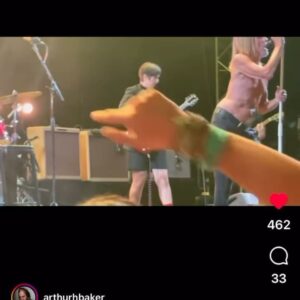 Nick Zinner Instagram - One of the greatest moments of my life. What an honor.  Amazing band, amazing crew, amazing IGGY 🖤