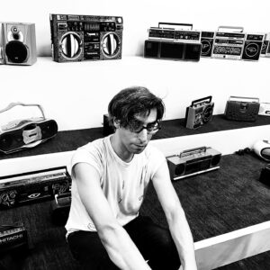 Actor Nick Zinner HD Instagram Photos and Wallpapers September 2022