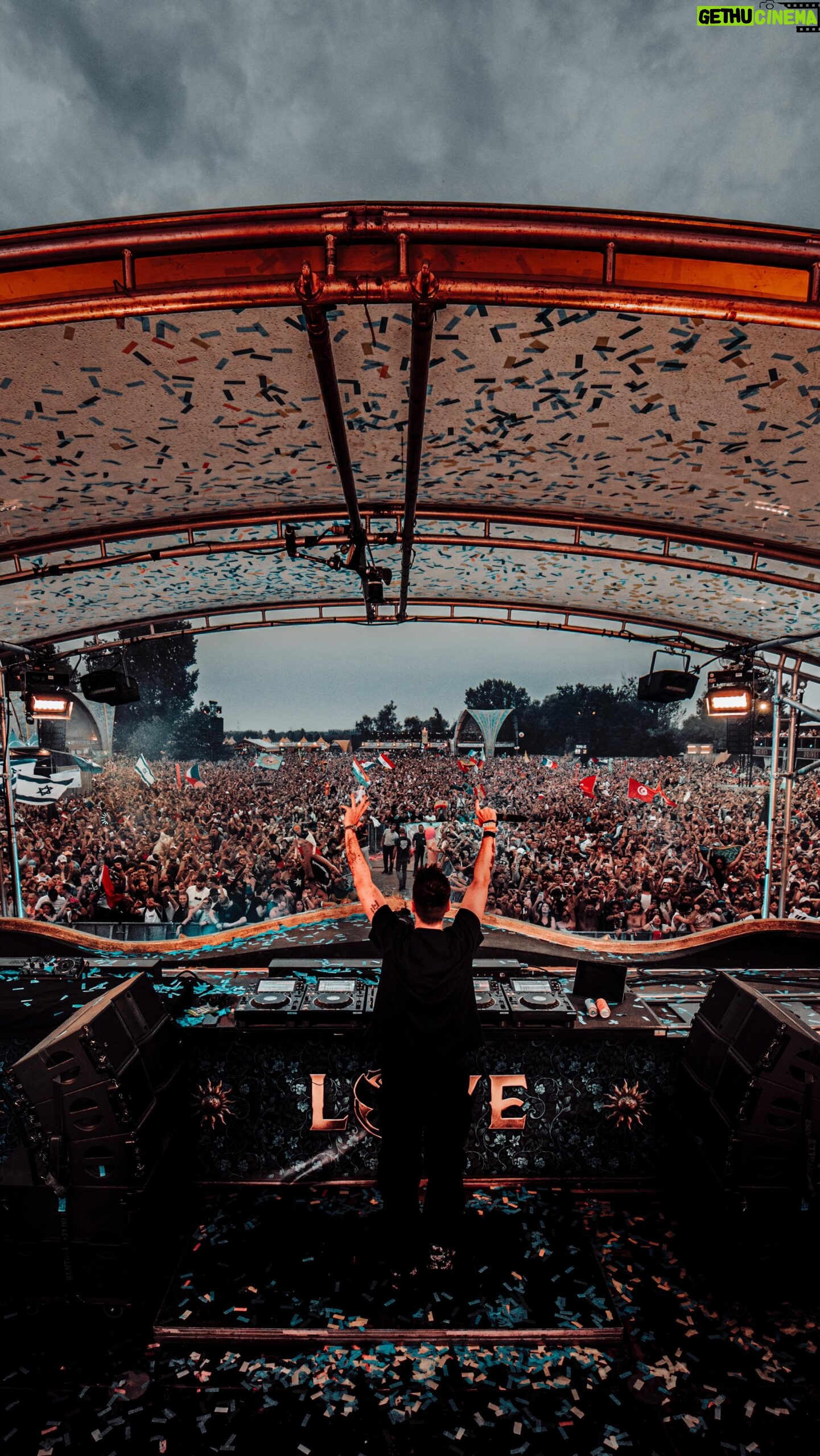 Nicky Romero - 37.4K Likes - πππ