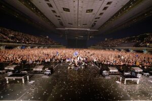 Nico Sallach Instagram - First of all, thank you VIENNA! We played the biggest headline show of our lives in your beautiful city! Another thank you to all of you out there! We just received gold awards for „Hypa Hypa“ and „We got the Moves“ in Austria, which is just unbelievable! THANK YOU! Tonight is going to be our last show in the „TEKKNO“ era in Europe. Can’t wait to be back with some new songs 😍
Last but not least a big shoutout to our friends in @sim_japan @coldrain_official and @nothingmoremusic ! 🙏❤️
📸 @robert_nowell_photography 
#tekkno #electriccallboy #worldtour