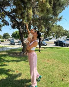 Actress Nicole Lynn Williams HD Instagram Photos and Wallpapers September 2024