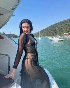 Actress Nicole Orsini HD Instagram Photos and Wallpapers August 2024
