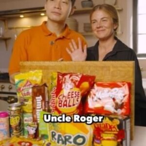Nigel Ng Instagram - Uncle Roger steal @andyhearnden girl 😅🧡