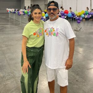 Nik Richie Instagram - What an amazing day @stylesaves - Over 15,000 kids were supplied with the schooling essentials, including sneaker 👟 and new school clothes. Honored to be part of such a strong yearly event. Shoutout to the queens @isabelagrutman & @rachael.russell for all their hard work. And thank you to the Beckham family for always showing up for Miami. @davidbeckham took over 1,000 pictures with kids. What a classy friend. Also, thank you to my best friend @davidgrutman for putting his heart into these kids. He really LOVES Miami and his community. 🍎 See you tomorrow for another 10,000 kids!