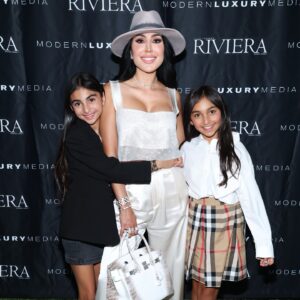 Nik Richie Instagram - Amazing night @lido_house @themayorstable to celebrate one of the most iconic covers in @rivieramagazineoc history. Thank you to the @modernluxury team @modlux_diana @kenstpierre @allison.mitchell14 for an unforgettable private dinner. Congratulations again @duranaelmi for all your hard work and dedication to women on our planet. @cymbiotika 🤍 photo credit: @philfaraone_ 🤍