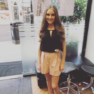 Nikki Grahame Instagram - Locks looking luscious thanks to @cloandflo 💇