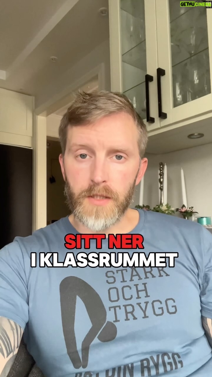 Niklas Andersson - 1.1K Likes - Lystring alla ”experter” det är tillräckligt jobbigt och svårt med folks smärtproblem som det är, det blir inte lättare av att ni matat dom med skit som ni läst på Flashback eller hört av någon annan med många följare