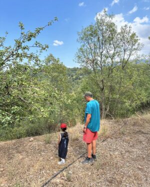 Nikoletta Ralli Instagram - 31 μέρες μέχρι το Φθινόπωρο 🍁 
1. Sophie’s choice 📸 
2. Learning🎞️
3. Το παγκάκι ⛰️
4. Λιβελούλα 🦟
5. My view 🚗 
6. Για τα ζώα?! 🐎 
7. 🫠
8. Στην αγαπημένη μας λιμνη💚
9. Άγρια μήλα 🍎 
10. ❤️