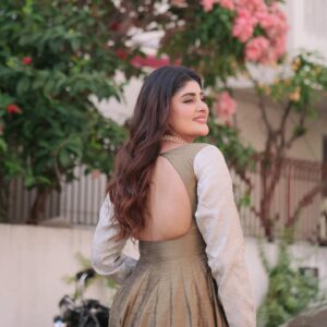 Nimeshika Radhakrishnan Instagram - 🫠🦋💫✨🩵