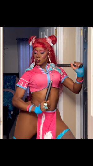 Nina Bo'nina Brown Instagram - Reposting larger footage of my Kim wu inspired look from killer instinct New. Song is Ojitos Chiquititos by Yeri Mua #makeup #mua #kimwu #killerinstinct #dragqueen #allstars9 #mymakeup