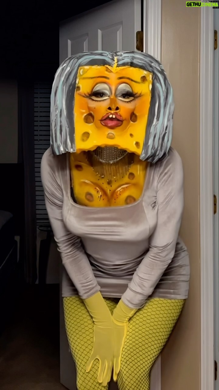 Nina Bo'nina Brown - 4.1K Likes - Posting my baddie SpongeBob look finally on here. #dragqueen #rpdr #spongebob #baddie #makeup