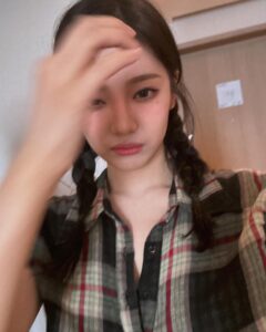 Actress Ningning HD Instagram Photos and Wallpapers August 2024