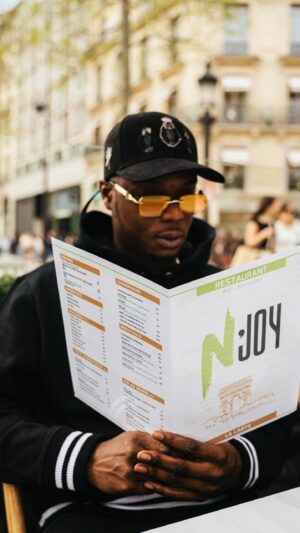 Ninho Instagram - Nous avons l’immense plaisir de vous annoncer l’ouverture de notre restaurant « N’joy » situé en plein cœur des Champs-Élysées ✨🍽️

Envie de manger, boire, ou prendre une pause sucrée ?
Venez profiter de nos plats bistronomiques, de nos cocktails mais aussi de nos desserts 😋🥞

📍52 avenue des Champs-Élysées, 75008 Paris 
🕣 Ouverture tous les jours de 12h à 20h 

Restez connectés 😌

#NjoyParis #Njoy #NjoyNinho #Champselysees #restaurantparis #RestaurantChampsElysees #TerrasseParis