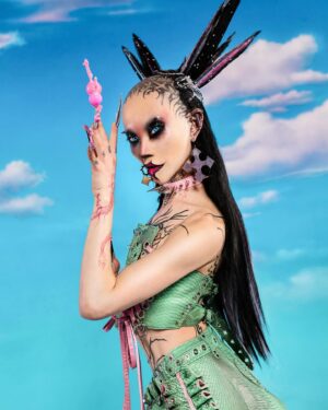 Niohuru X Instagram - 你是魔鬼中的天使 让恨变成太俗气的事🩸 @abookof 🩸
.
Photographer   Creative Director : Lily Lytton @lilylytton_photography 
Stylist: Miranda Monroe @mirandamonroe.xo 
Lighting Assistant: Margot Lily @margotlily 
Hair: Jackie Bieber @madebyjackiebieber 
Prosthetic Make up: Cesia Martinez @gutterglitt3r 
Nails:  Rox Vazquez @statement_not_maintenance Zahara Browne @dahouseofphalanges 
Studio: The Powder Room Studio @thepowderroomstudiola
3D edit: @unfor_