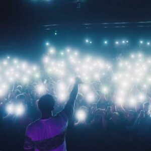 Niska Instagram - Merci Lille pour ces deux nuits c’était méchant ‼️🦅

🎥 @lacremefilm