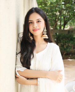 Actress Nitanshi Goel HD Photos and Wallpapers November 2024
