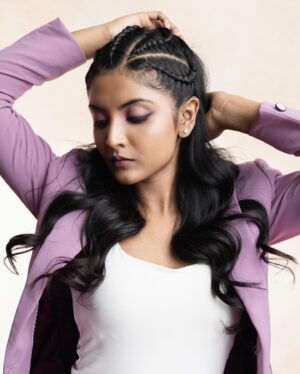 Nivedhithaa Sathish Instagram - Feelin’ 11 outta 10 💜

Shot by - @theaaronobed 
Outfit by - @studio24_bespoke 
Makeup by - @makeupbywanshazia 
Hair by - @soniyarameshbabu_muah | @the_braidfactory