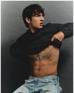 Noah Levi Most Liked Photos and Posts