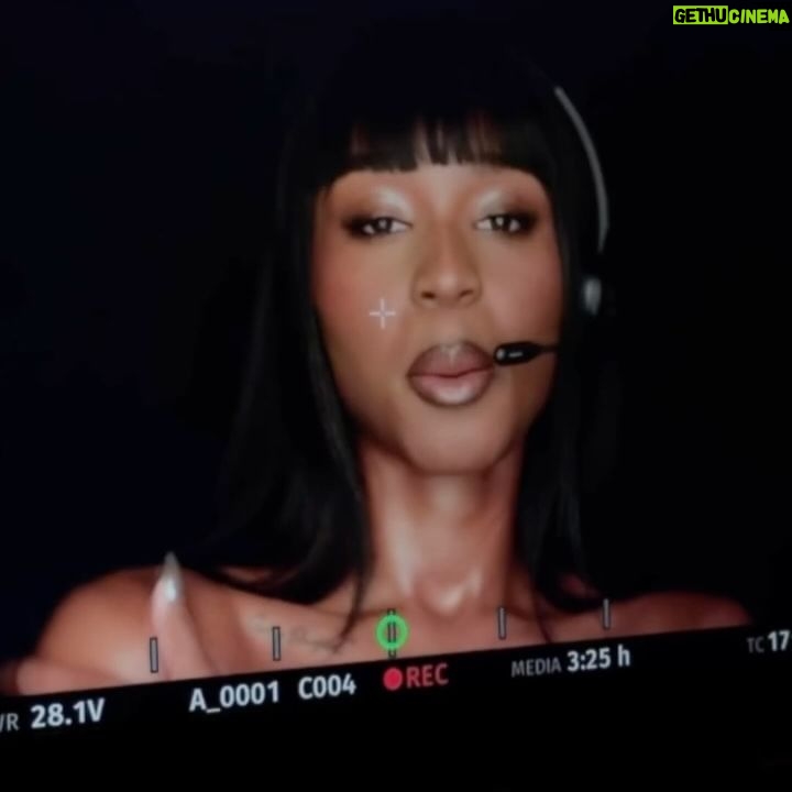 Normani - 297.4K Likes - ily guys so much and thank you for the love :) here’s some bts for yaaa