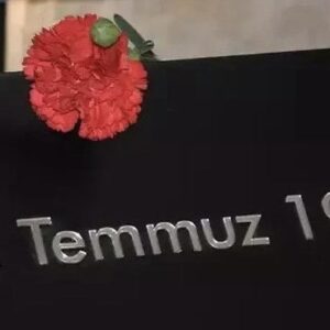 Nur Sürer Instagram - Unutmadık….