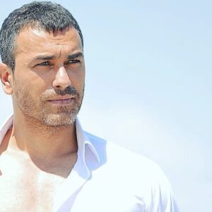 Oğuz Yağcı Instagram - Çok fazla fotoğraf paylaşmıyorum nazar değmesin diye 😂😂😂😜