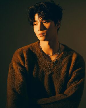 Oh Seung-yun Instagram - Photo: @choihyunmin___
Makeup: @hakkukku 
Hair: @kangseonhye__
Stylist: @he.code_