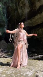 Actress Oksana Fyodorova HD Instagram Photos and Wallpapers August 2024