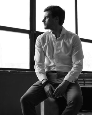 Oleg Zagorodnii Instagram - White shirt&black hair 📸 @tatyana_polyakova_pro